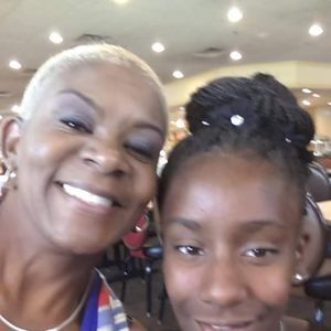 Meet your Posher, Keisha